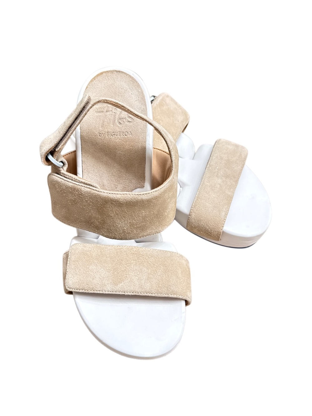 FIGS BY FIGUEROA FIGULOUS
CRINKLED SUEDE FLEX SANDALS
